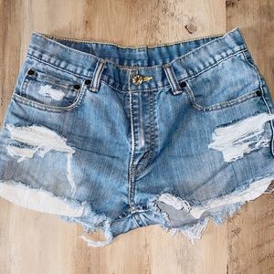 Levi distressed jean shorts